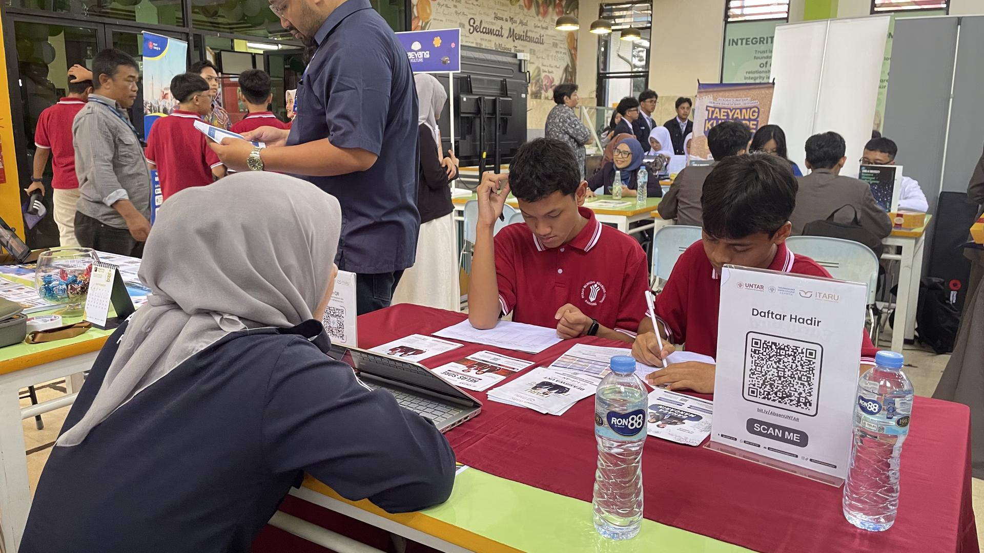 Higher Education Fair - Foto 14