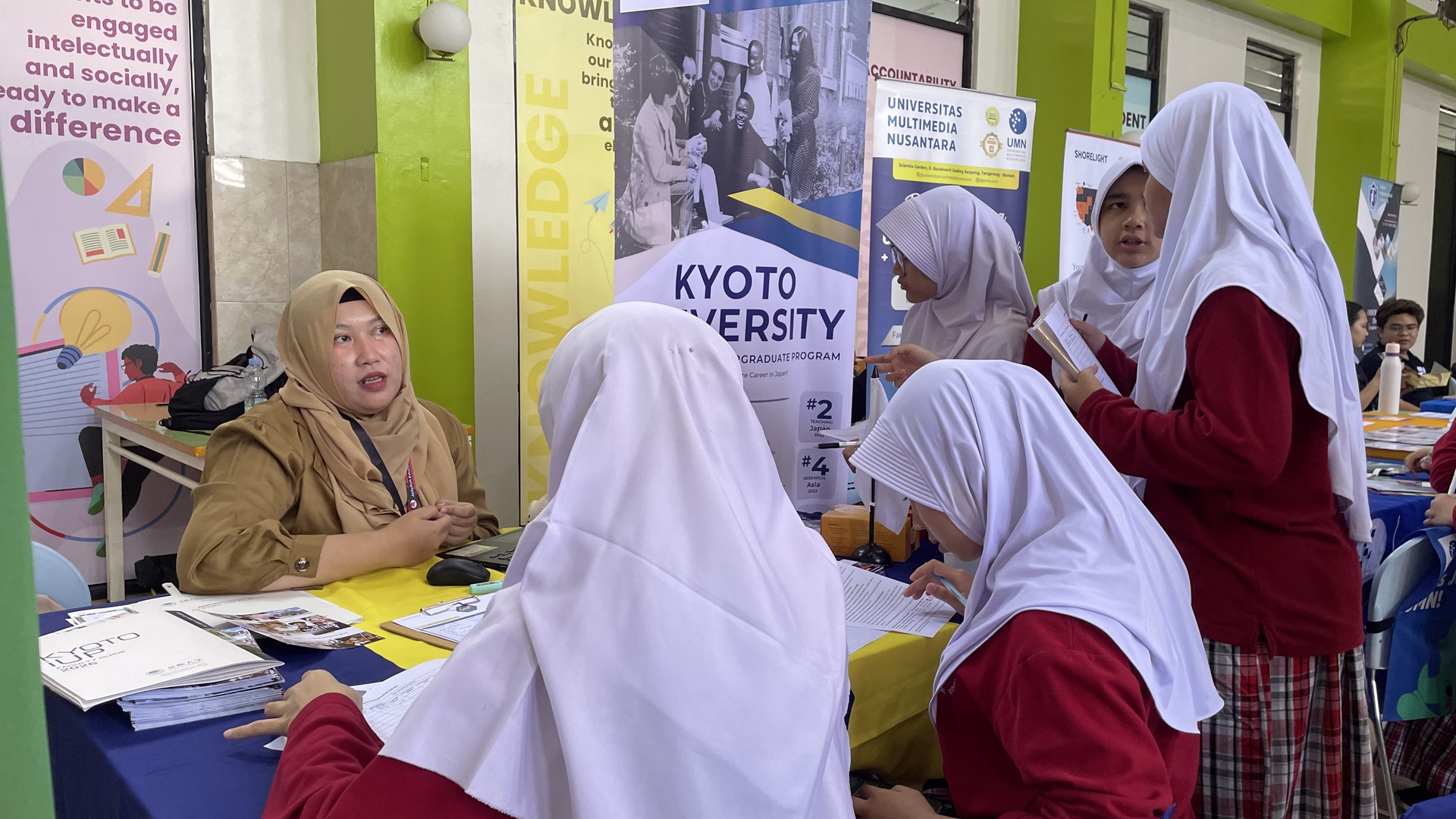 Higher Education Fair - Foto 21