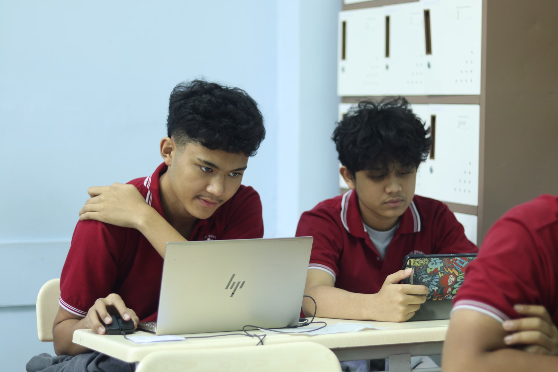 EASE 2 2025/2026 - Foto 14